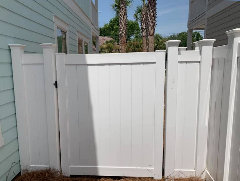Vinyl Fence Section Features