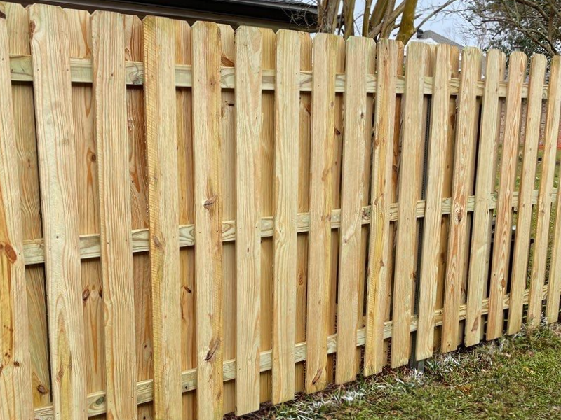 example of a wood privacy fence in Houma Louisiana