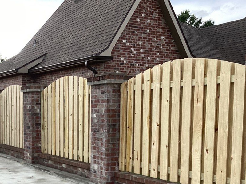 Wood Fence Installation Company in Houma, Louisiana